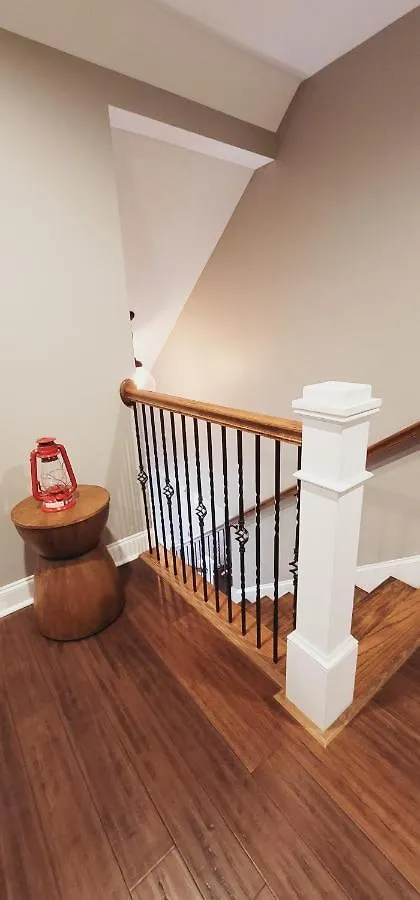 Spacious Deluxe House For You, Your Family And Friends Charlotte