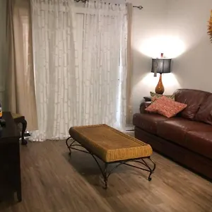 Apartment Lovely 1-bedroom Space With Free Parking, Charlotte