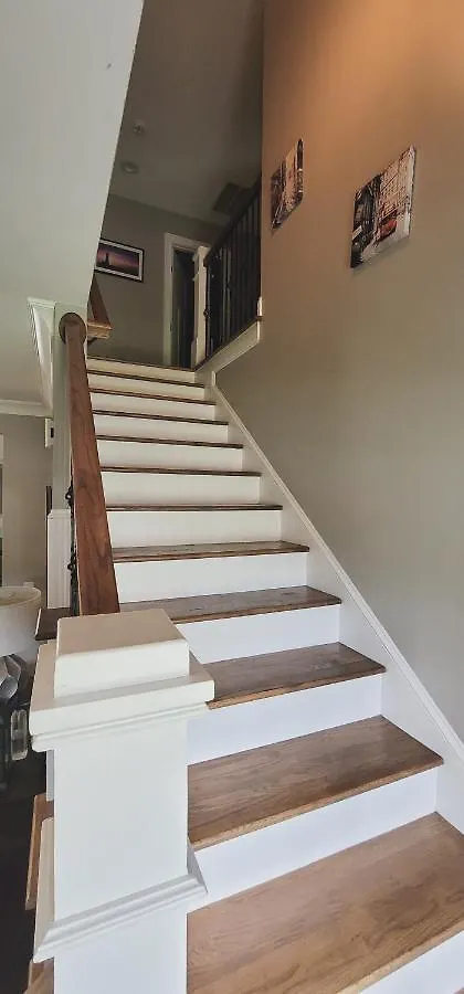 Spacious Deluxe House For You, Your Family And Friends Charlotte United States